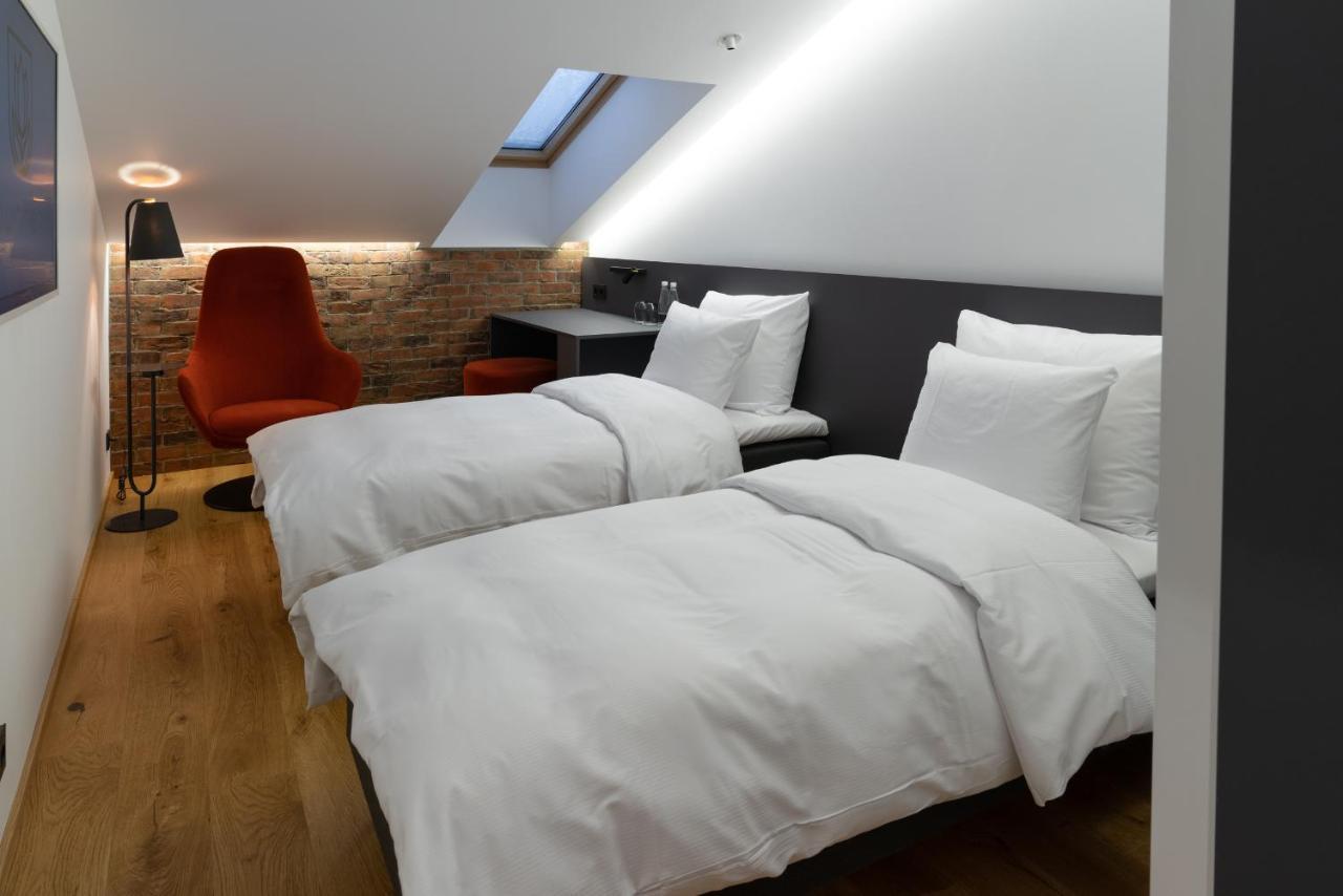 Dunten Hotel Таллин Экстерьер фото