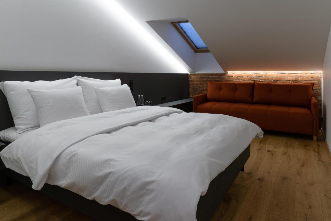 Dunten Hotel Таллин Экстерьер фото